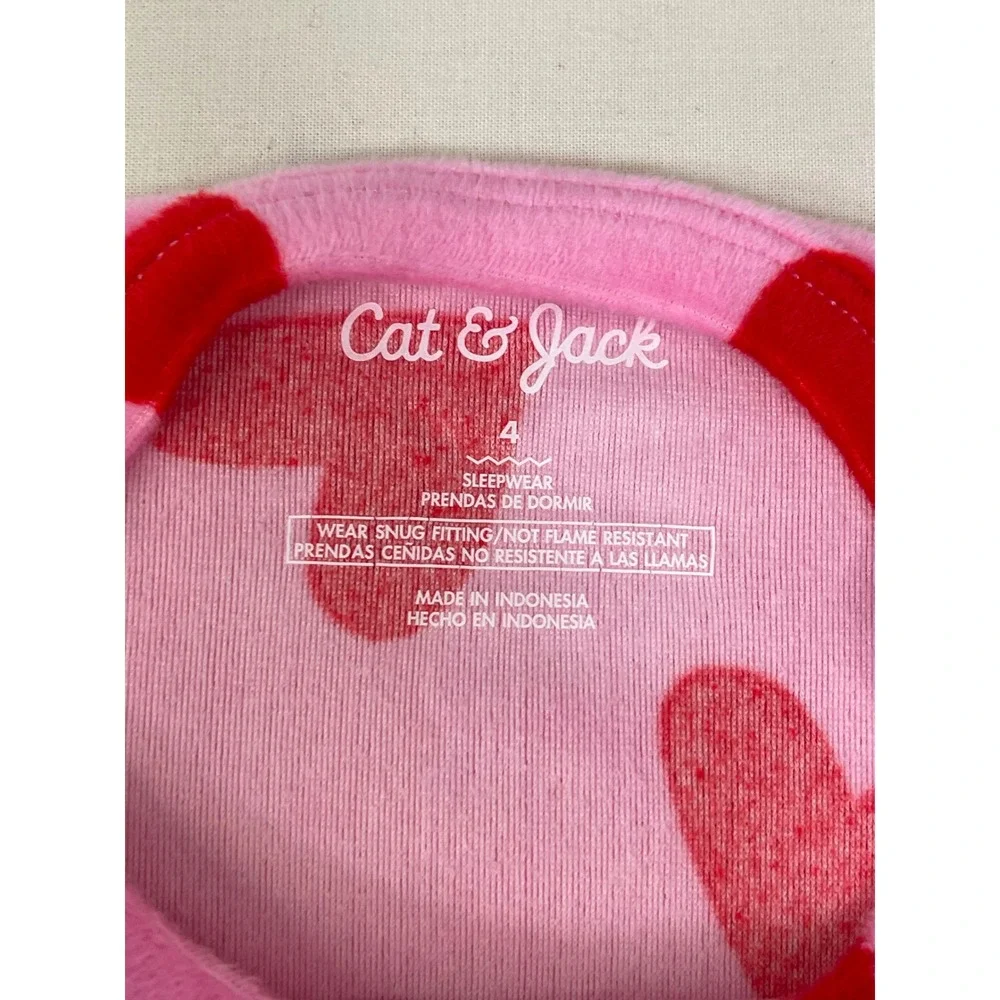 Cat & Jack Girls Pink & Red Heart Print 2-Piece Pajama Set Size 4